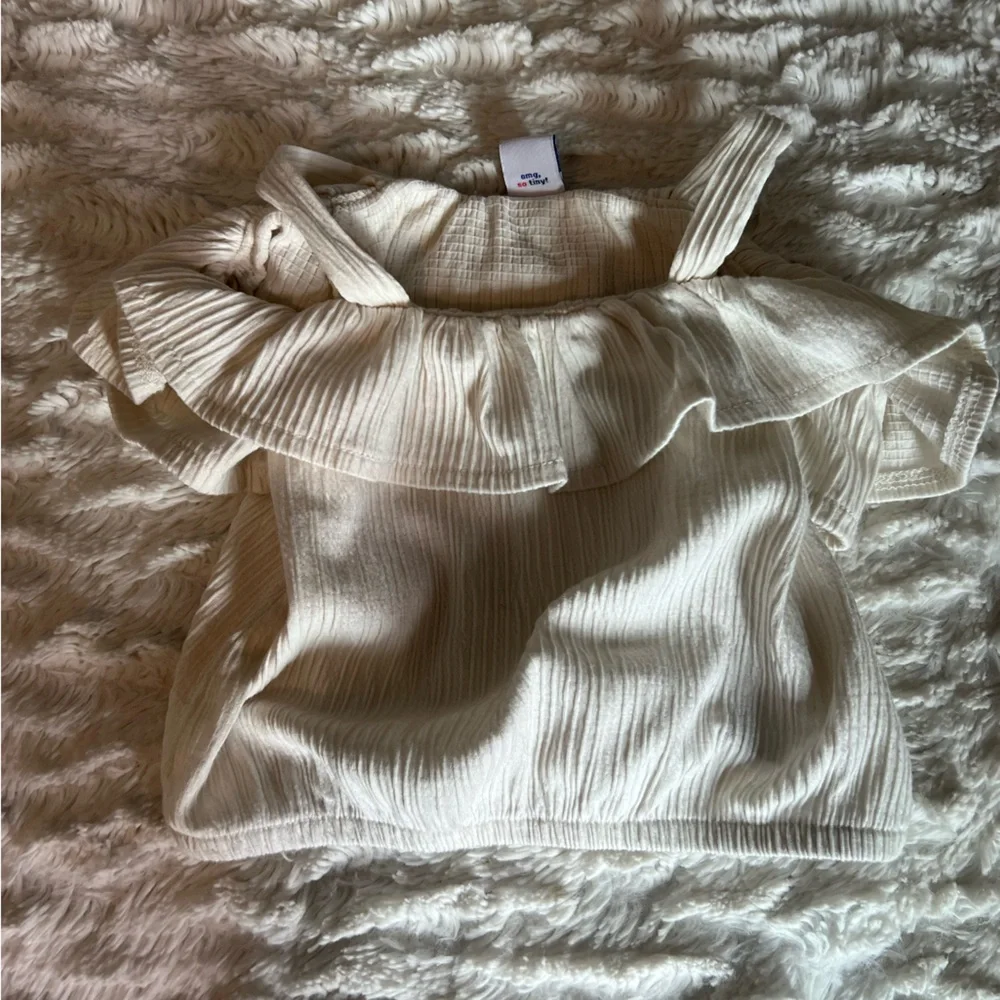 Old Navy Bundle 6-12 Months